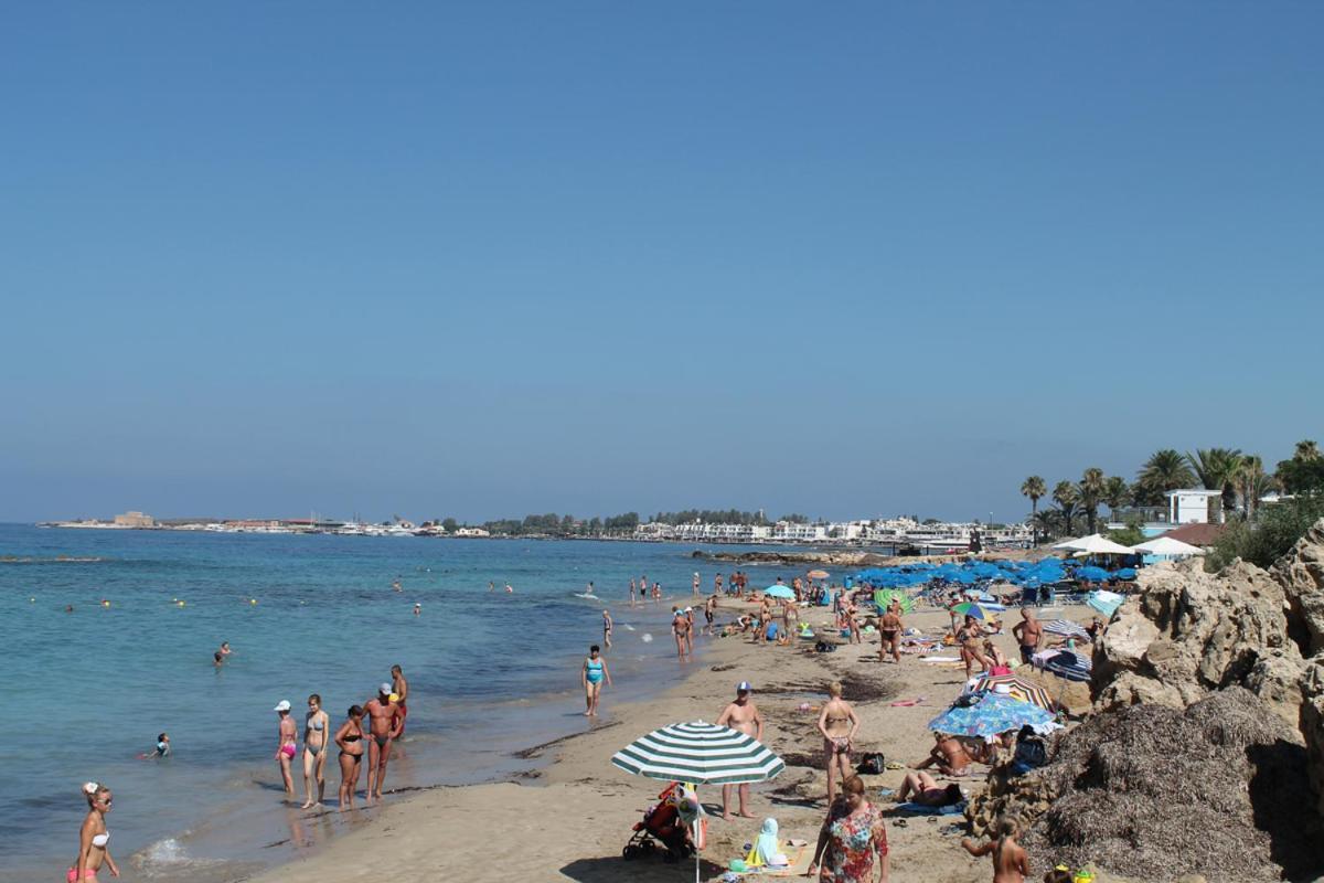 Апартаменти Charming Holiday Retreat Kato Paphos Apt 400M To The Beach Екстер'єр фото