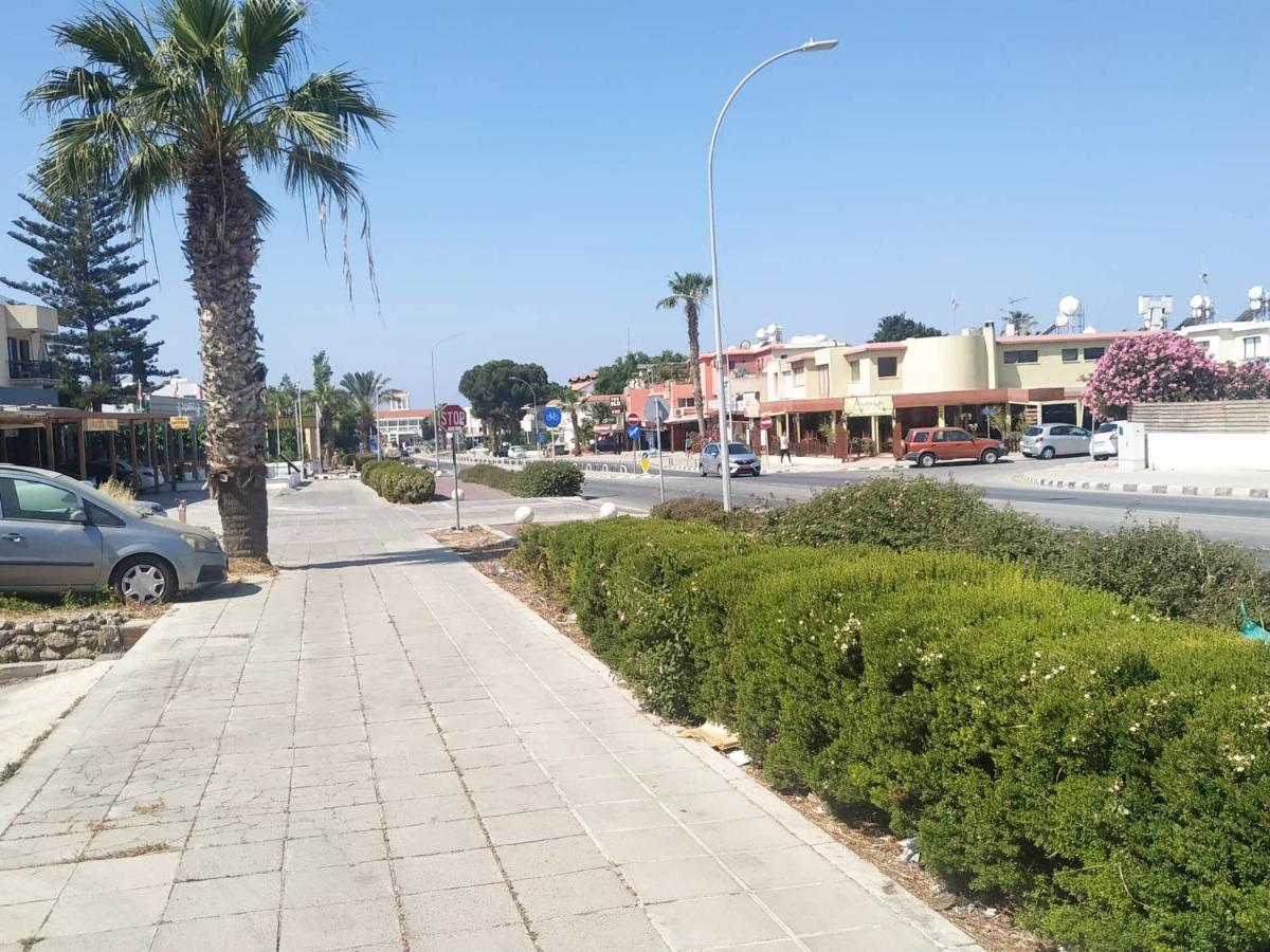 Charming Holiday Retreat Kato Paphos Apt 400M To The Beach Екстер'єр фото