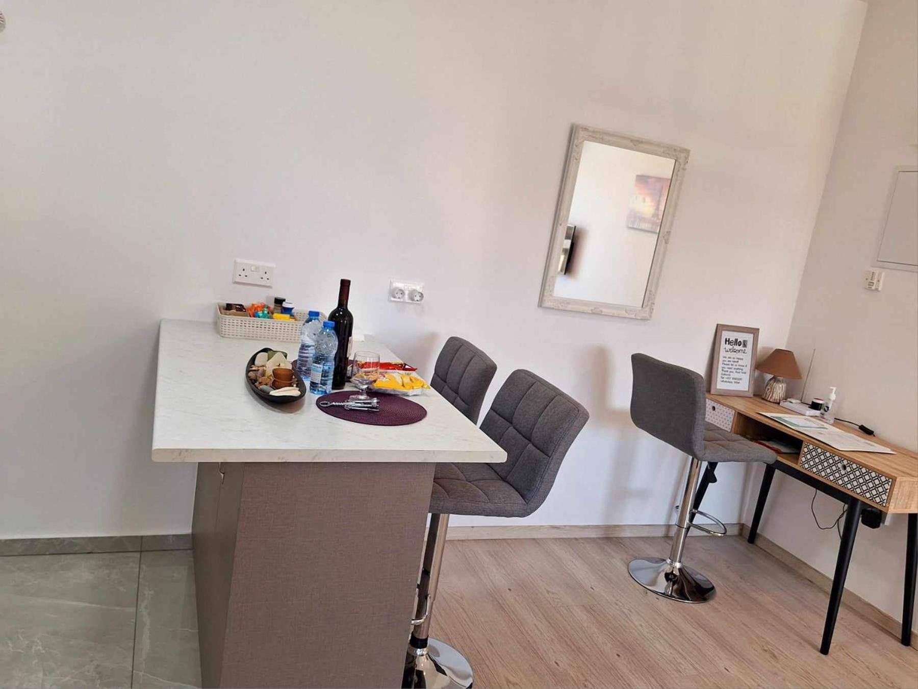 Charming Holiday Retreat Kato Paphos Apt 400M To The Beach Екстер'єр фото