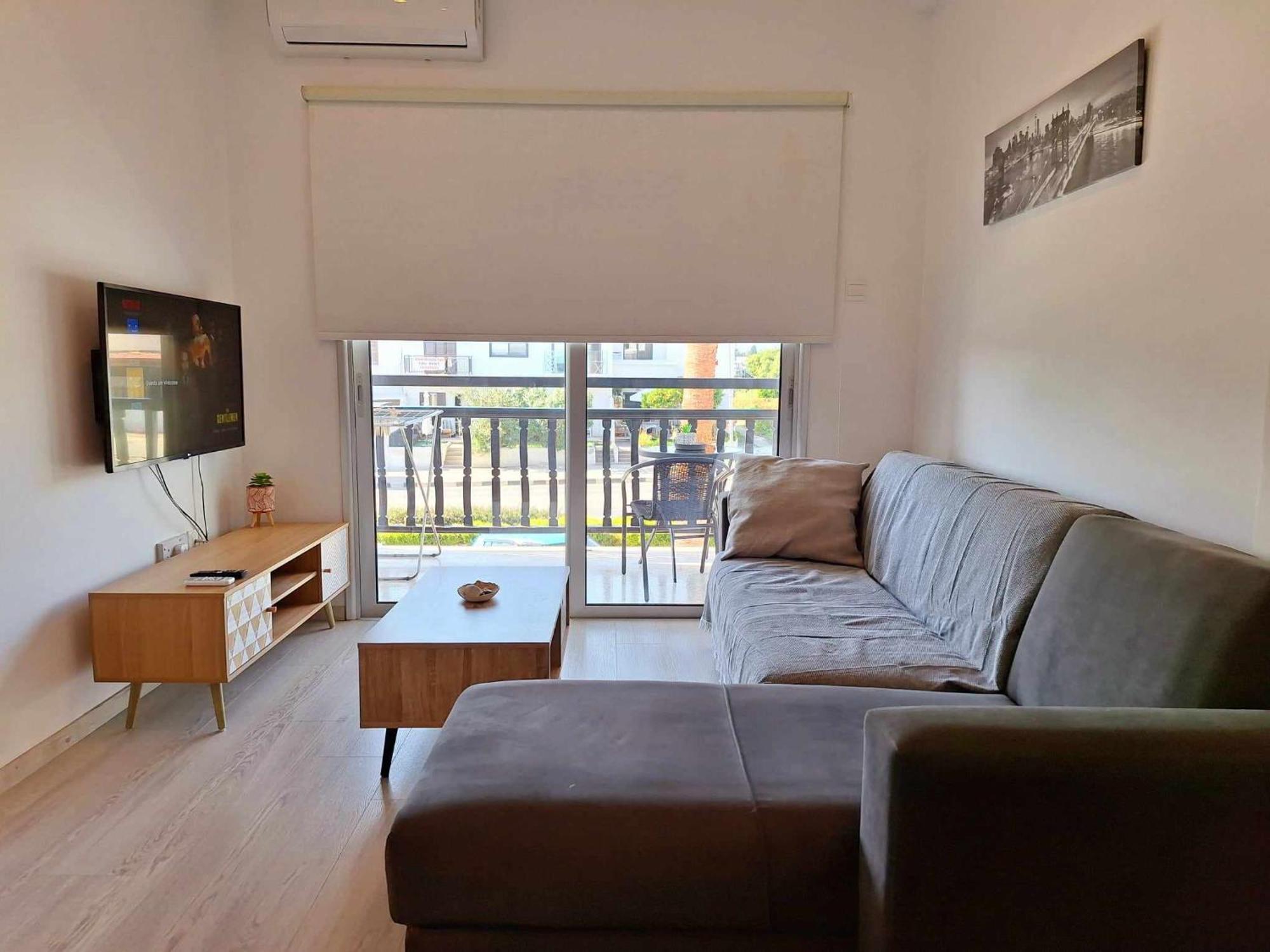 Charming Holiday Retreat Kato Paphos Apt 400M To The Beach Екстер'єр фото