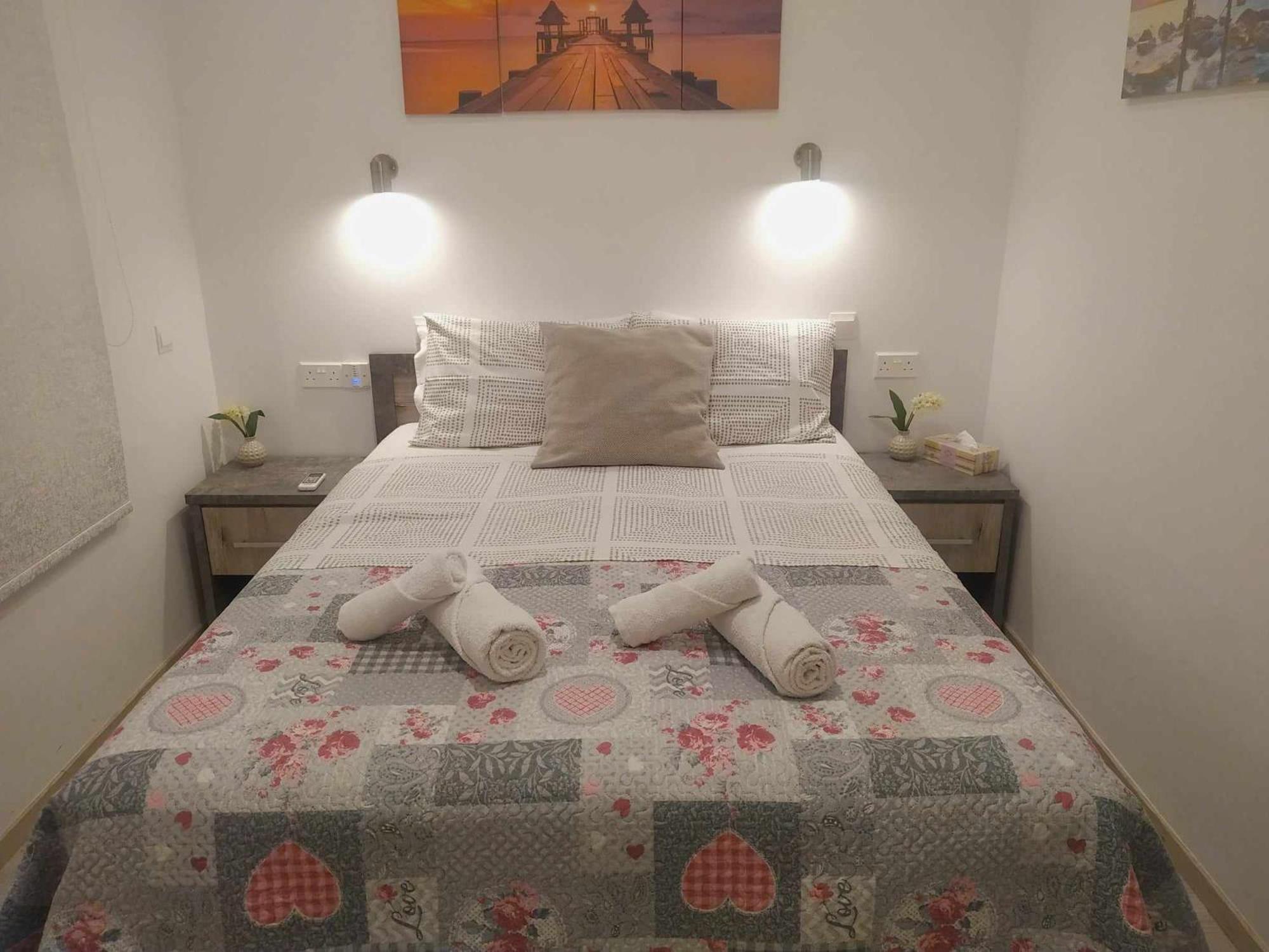 Charming Holiday Retreat Kato Paphos Apt 400M To The Beach Екстер'єр фото