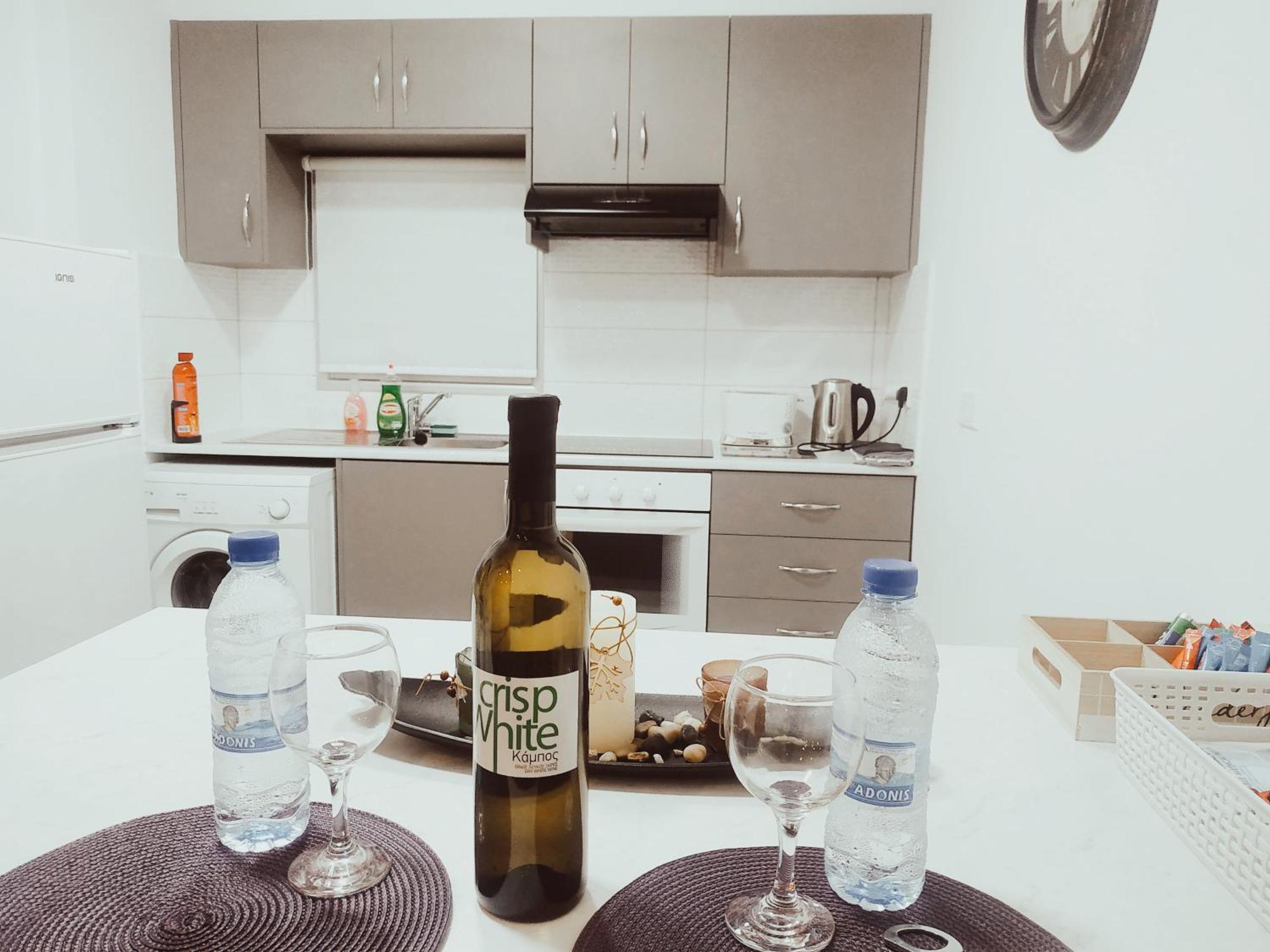 Charming Holiday Retreat Kato Paphos Apt 400M To The Beach Номер фото